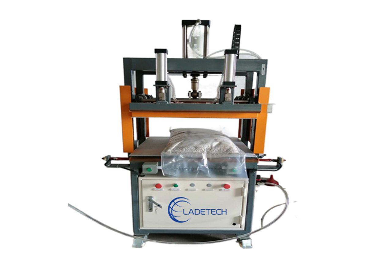 LDT-PVM Pillow Vacuum Compressing Machine-Ladetech Mattress Machinery