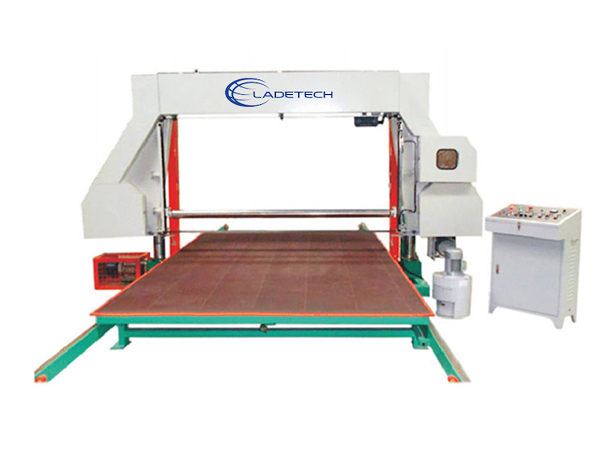 LDT-HC2150 Horizontal Foam Cutting Machine - Ladetech Mattress Machine
